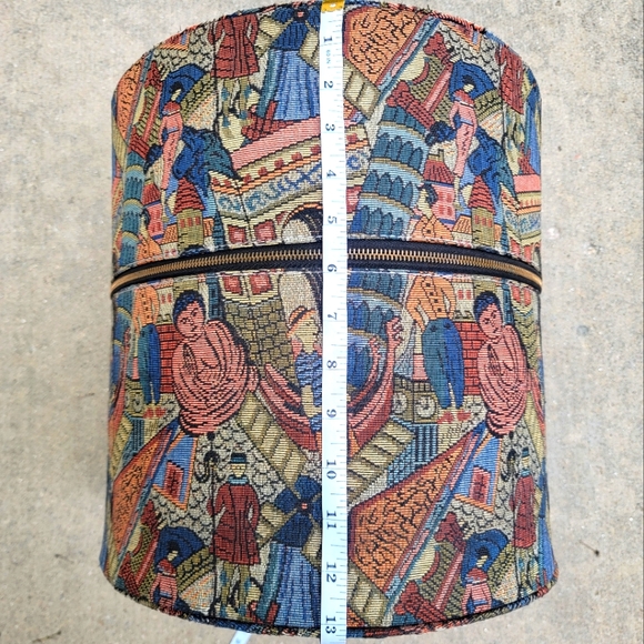 VINTAGE Munro Carry All Hard to Find Print - Picture 10 of 12